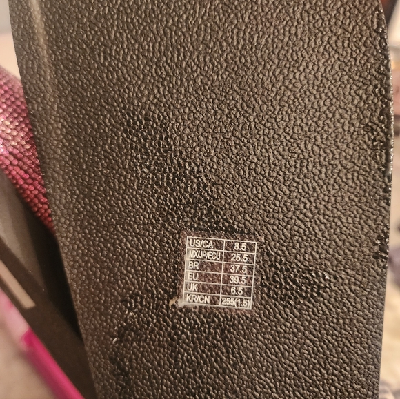 Barbie Pink and Black Slide Sandals with Matching Purse Size 8 And 8.5 - Picture 8 of 8